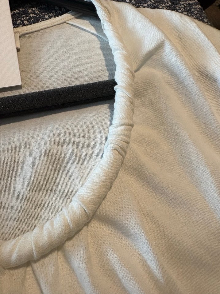 Beyaz Keten Hamile Kolsuz Tişört - Görsel 2