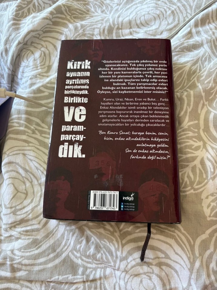 Enkaz Altındakiler ciltli - Görsel 2