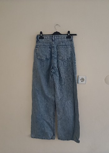 s Beden Geniş Kesim Desenli Midi Kot Pantolon