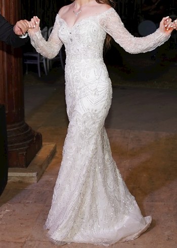 Uzun Kollu omzu açık işlemeli demonte etekli Gelinlik - Görsel 3