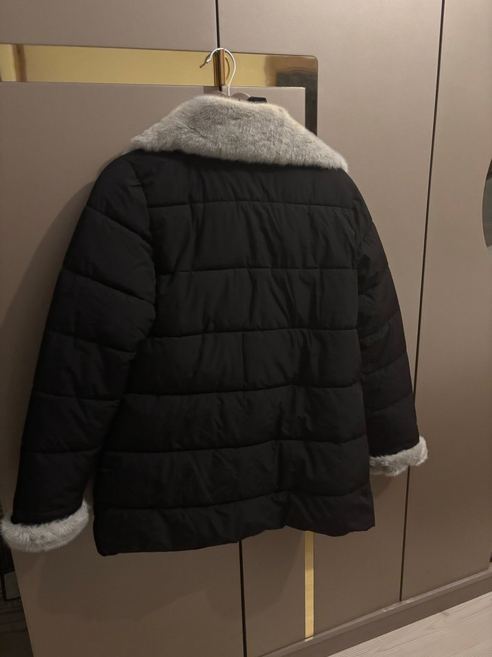 Gri Kürklü Kadın Kışlık Mont - Görsel 4