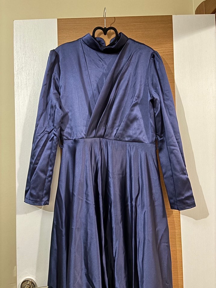 Uzun Lacivert Drapeli Kadın Abiye Elbise - Görsel 4