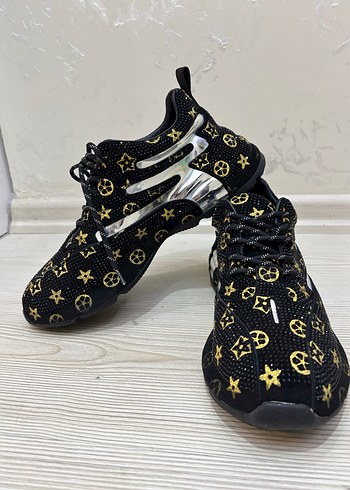 Siyah Renkli Desenli Kadın Spor Ayakkabı - Görsel 3