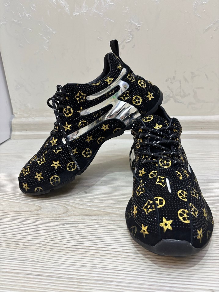 Siyah Renkli Desenli Kadın Spor Ayakkabı - Görsel 3