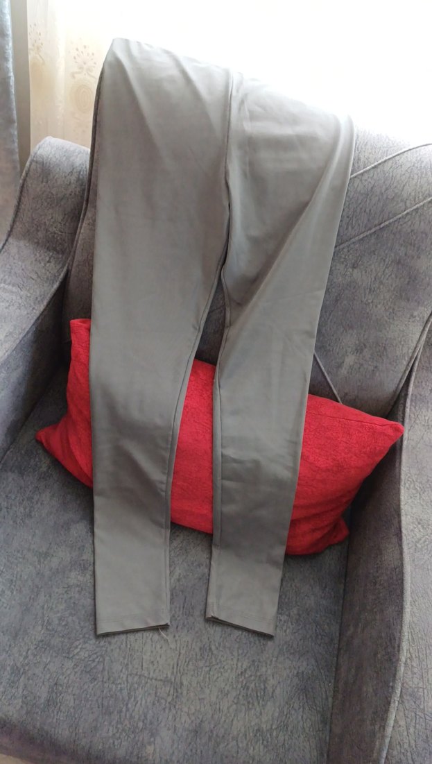 Gri Kadın Spor Tayt - Görsel 3