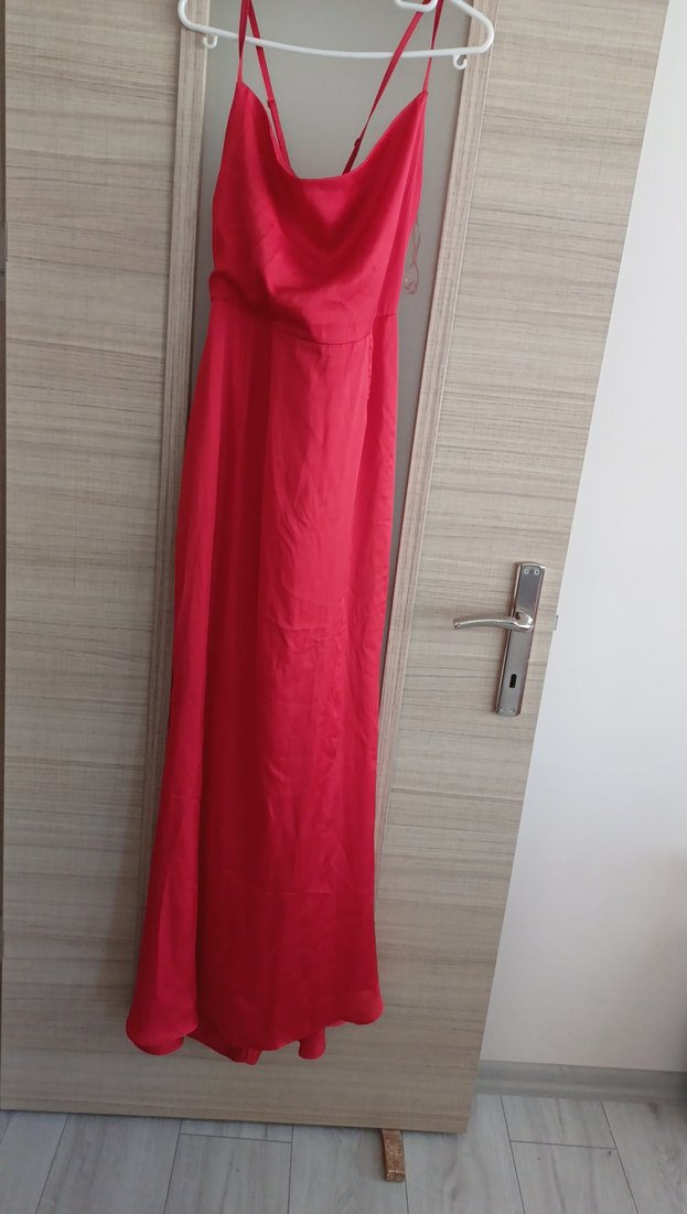 Kırmızı Midi Drapeli İnce Askılı Elbise - Görsel 2