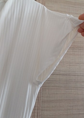 Beyaz Piliseli Uzun Keten Elbise - Görsel 3