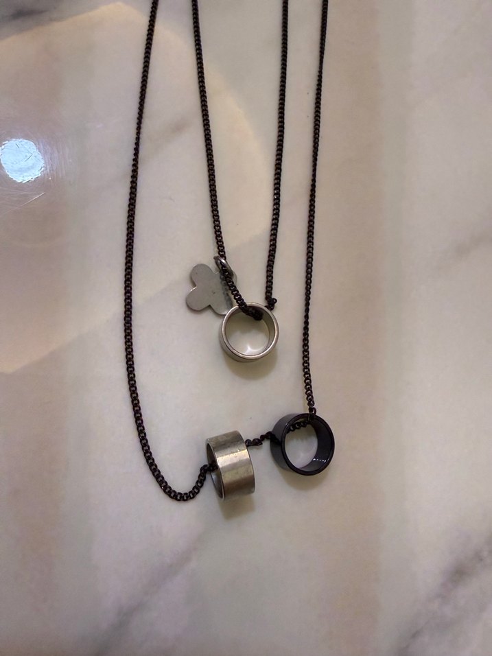 Siyah Zincir Detaylı Uzun Kadın Kolye - Görsel 3