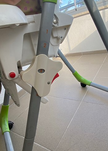 Pastel Yeşil Bebek Mama Sandalyesi - Görsel 2