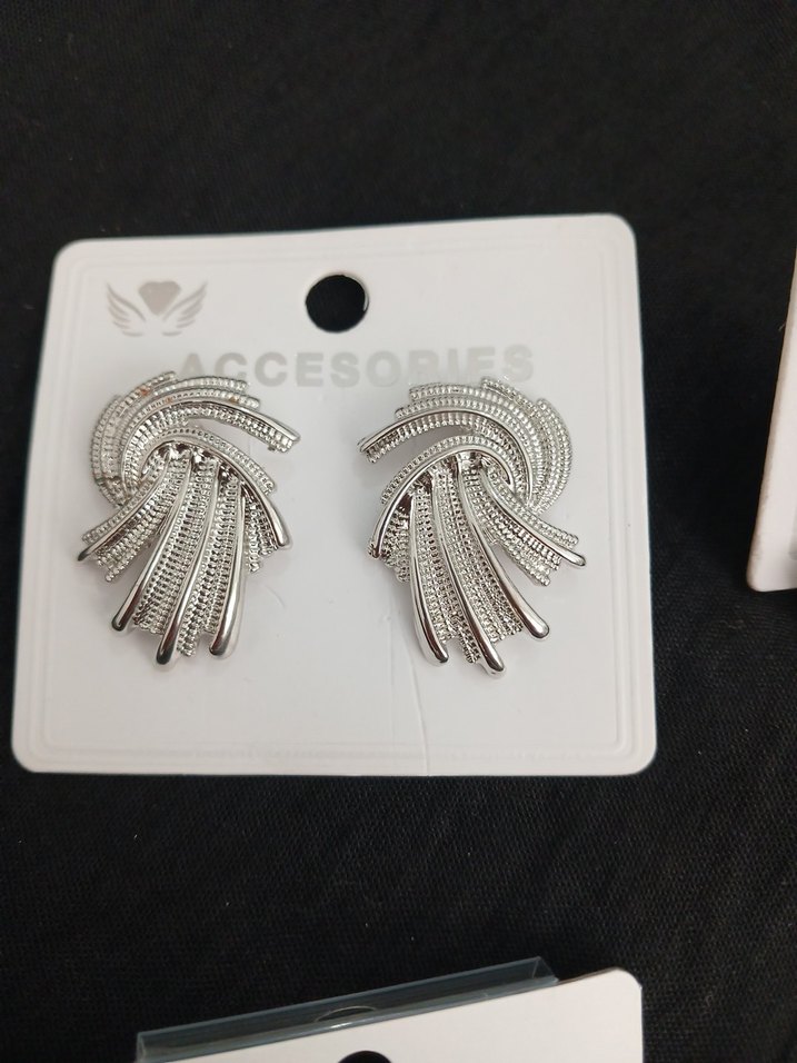 Gümüş işlemeli Kadın Küpeler - Görsel 2