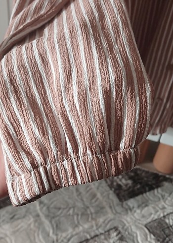 Bej Düğmeli  Kadın Gömlek - Görsel 3