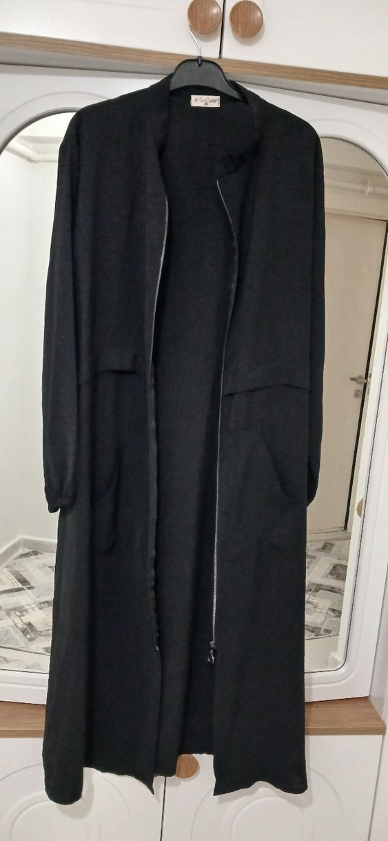 Siyah Uzun Fermuarlı Kadın ferace - Görsel 2