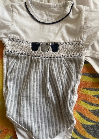 6 Adet Zıbın, 1 Adet Atlet - Görsel 3