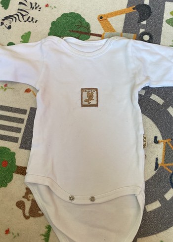 Uzun Kollu Beyaz Pamuklu Bebek Body sıfır denginde