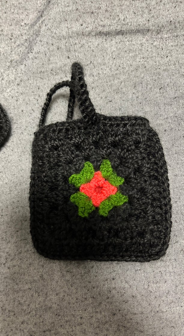 AirPods için tasarlanmış el emeği işlemler - Görsel 2