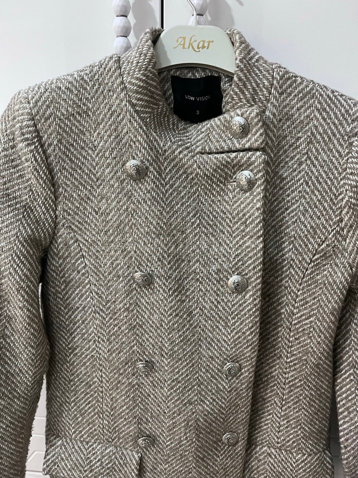 Balık sırtı desenli uzun kaban - Görsel 5