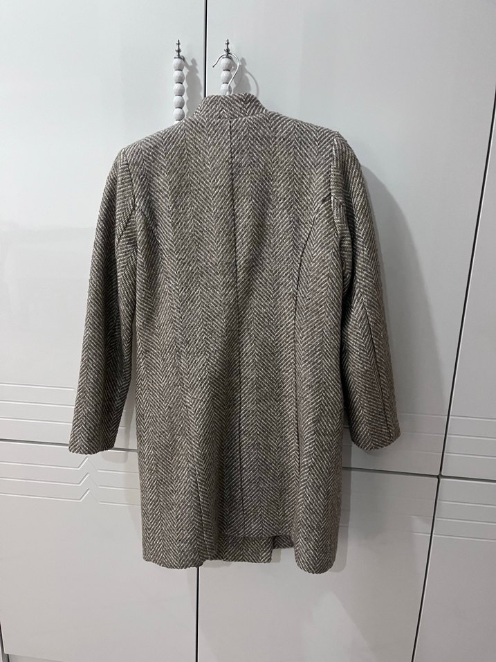 Balık sırtı desenli uzun kaban - Görsel 2