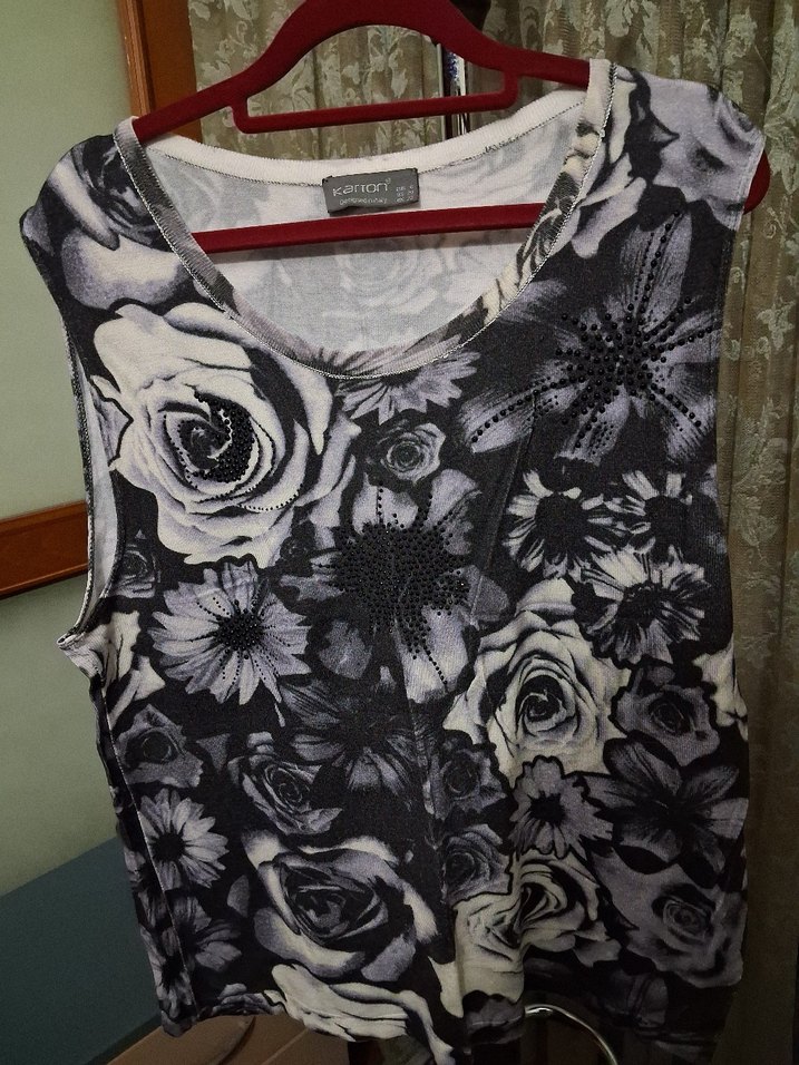 Gri Çiçek Desenli,likralı, triko kumaş. Karton.Standart. - Görsel 2