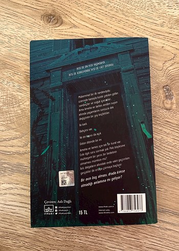  Beden Gölün Dibindeki Ev - Josh Malerman (karton kapak)