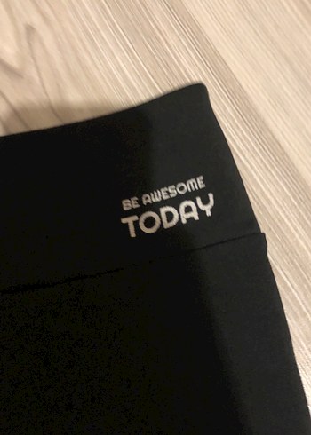 Siyah Elastik Mini Hamile Şortu - Görsel 2