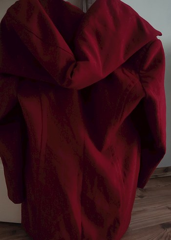 Suits markası Kırmızı düğmeli kapüşonlu kaban - Görsel 6