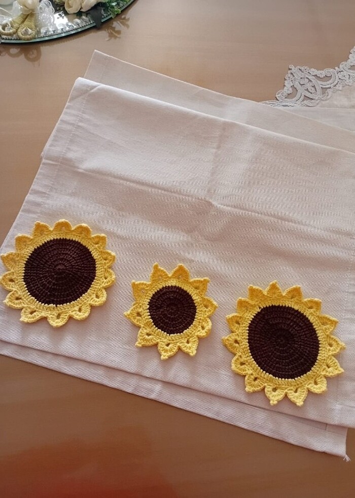 Keten kumastan runner ve kırlent kılıfı - Görsel 2