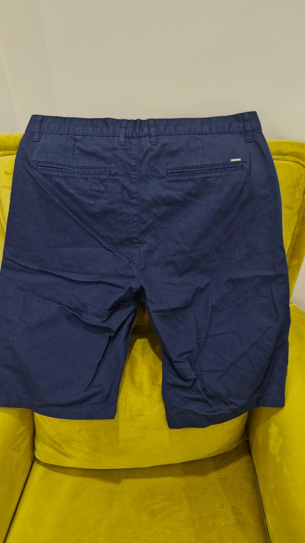 Erkek Mavi Kemerli Kısa Denim Şort - Görsel 2