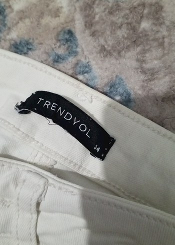 Beyaz Pantolon - Görsel 3