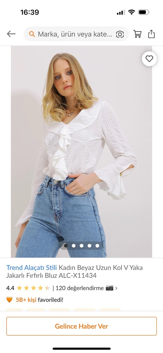 Kadın Beyaz Uzun Kollu V Yaka Fırfırlı Bluz - Görsel 2