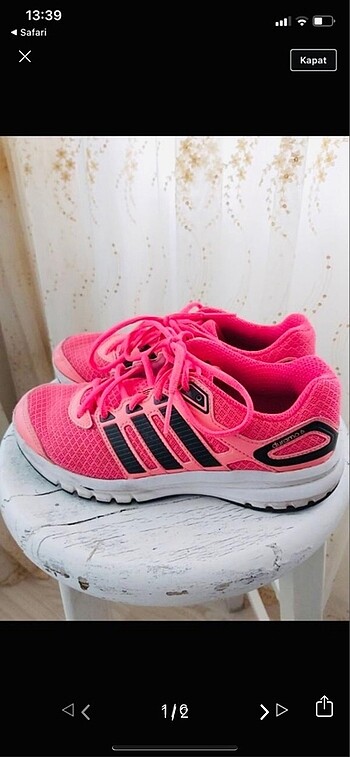 Adidas spor ayakkabı