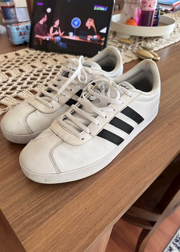 Erkek adidas spor ayakkabı