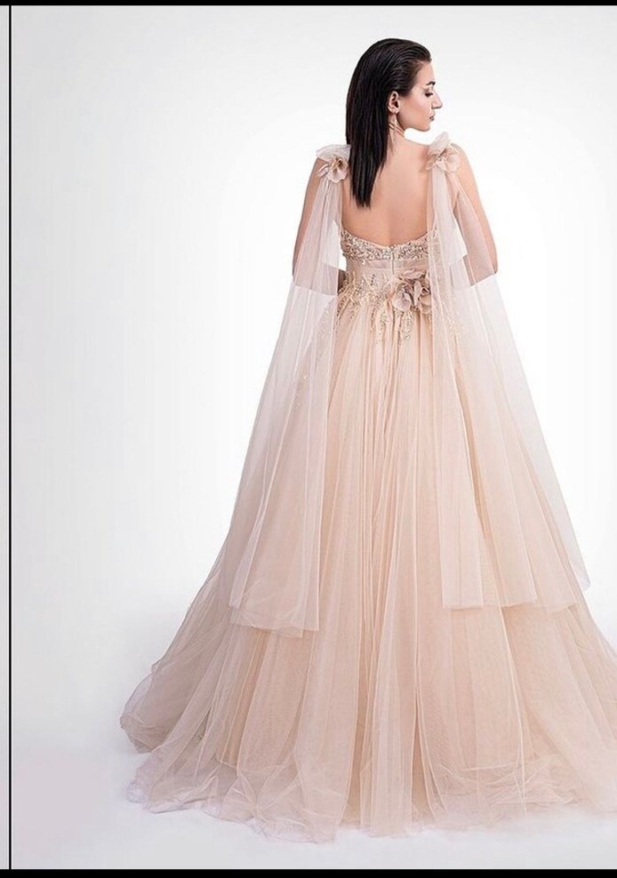 İşlemeli V Yaka Bej Uzun Abiye Elbise - Görsel 2