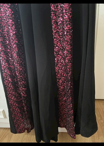 Uzun Pembe Yılan Desenli V Yakalı Elbise - Görsel 5