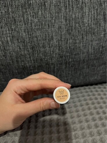 Catrice Catrice 18h true skin kapatıcısı