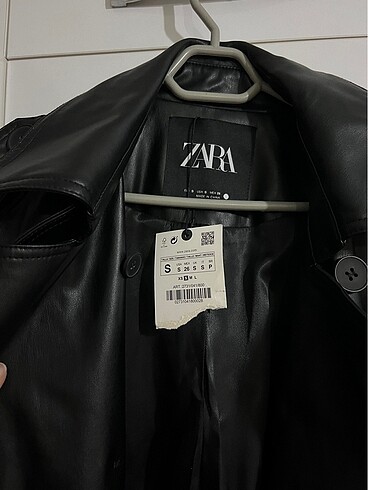 Zara Zara uzun deri trençkot