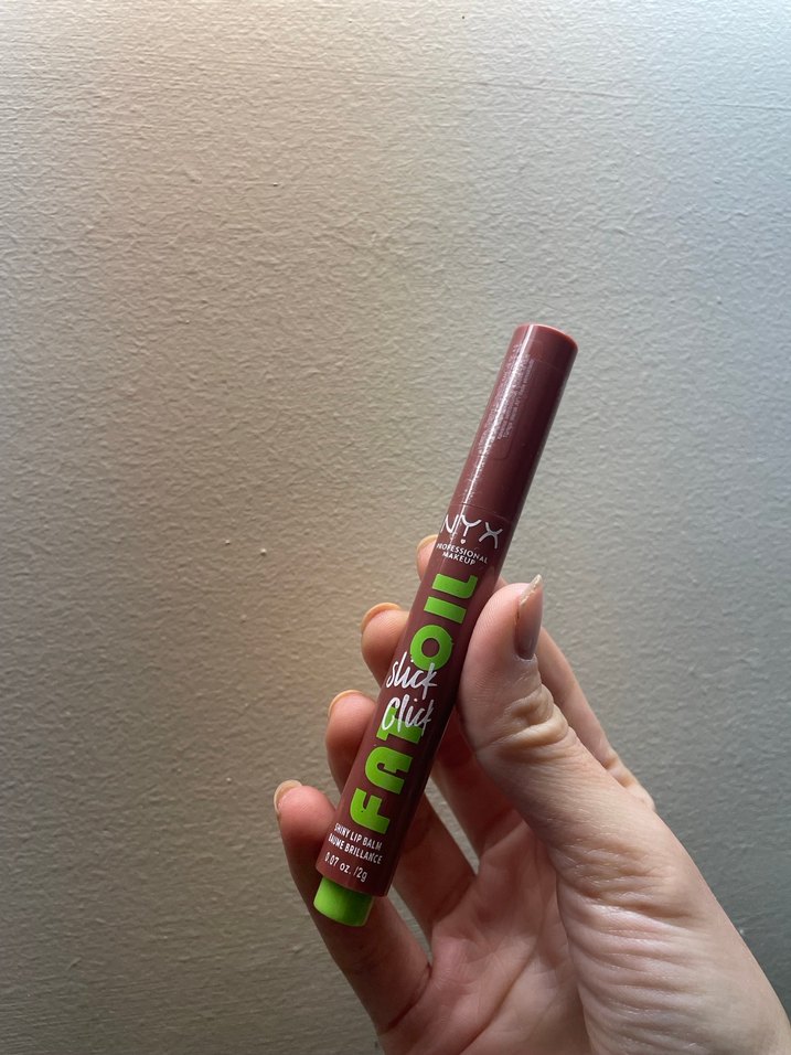 NYX Pastel Bej Dudak Parlatıcısı - Görsel 2