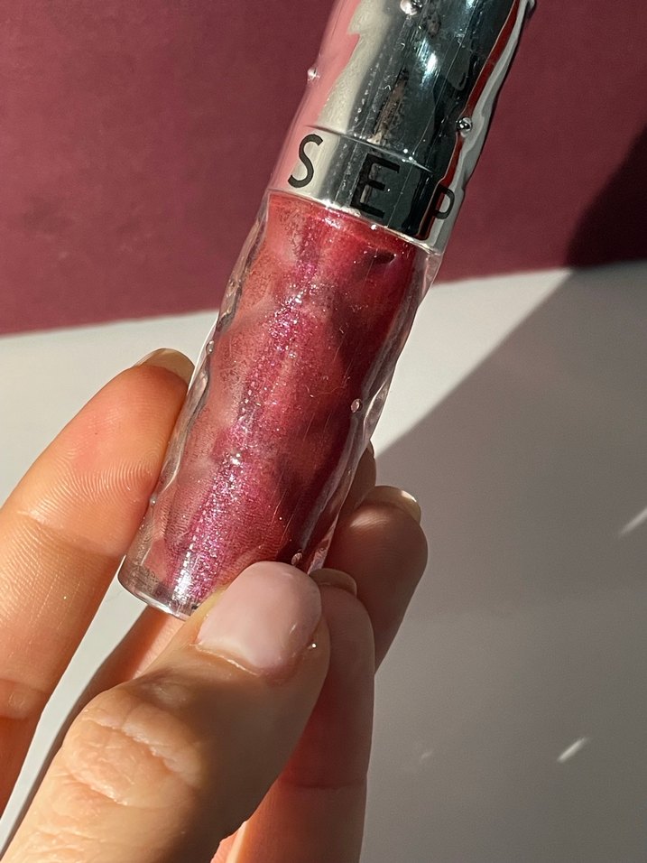 Bordo Parlak Dudak Parlatıcısı - Görsel 2