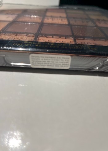 Makeup Revolution Maxi Reloaded Göz Farı Paleti - Görsel 3