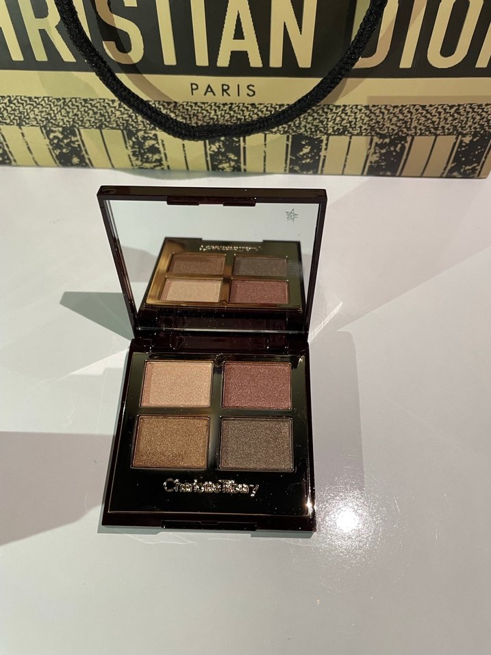 Charlotte tilbury far paleti - Görsel 2