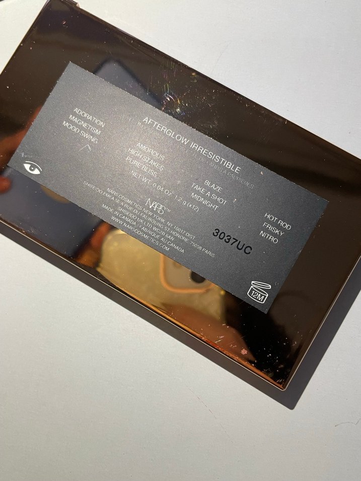 Bej Tonlarda Koyu Göz Farı Paleti - Görsel 3