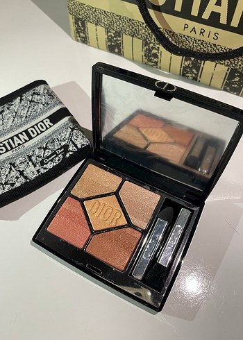 Dior Bej Tonlarda Göz Farı Paleti - Görsel 2