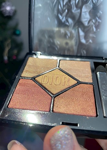 Dior Bej Tonlarda Göz Farı Paleti - Görsel 3