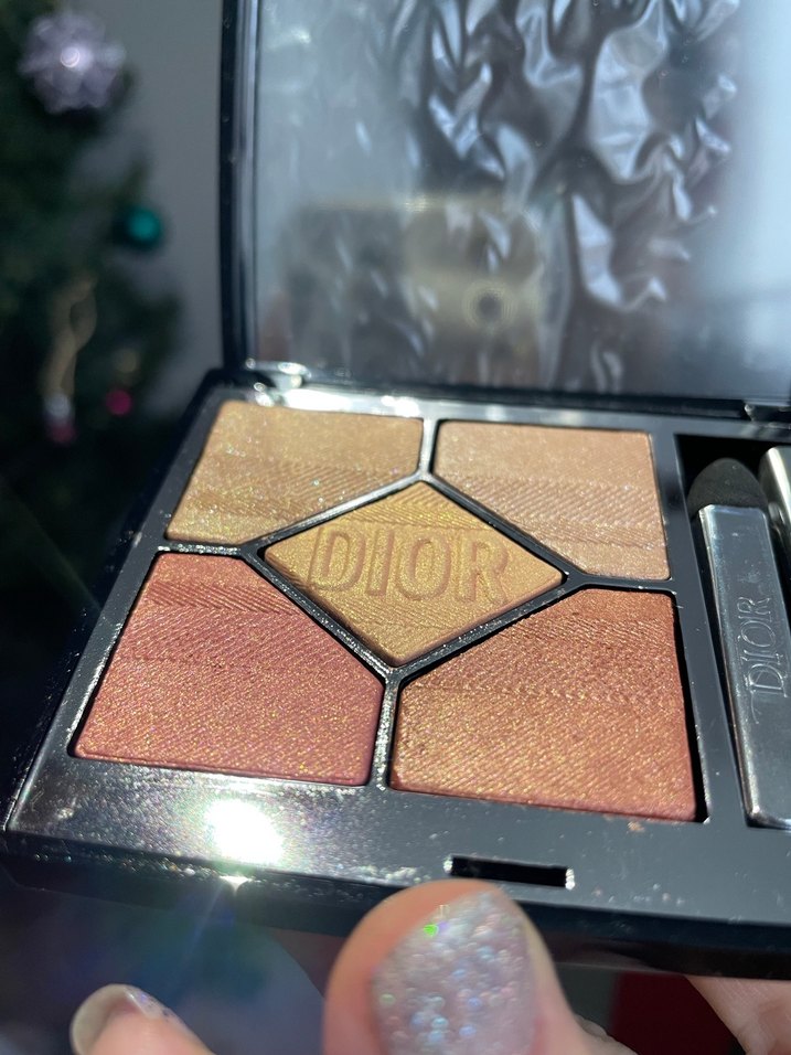 Dior Bej Tonlarda Göz Farı Paleti - Görsel 3