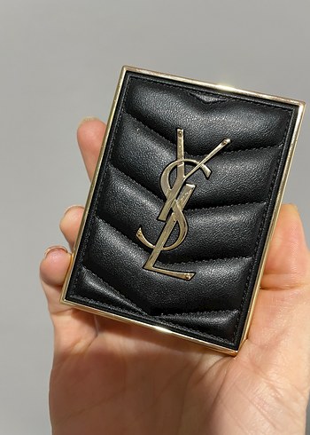 Bej Tonlarında YSL Göz Farı Paleti - Görsel 3