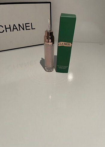 Bej Parlak Dudak Parlatıcısı - Görsel 2