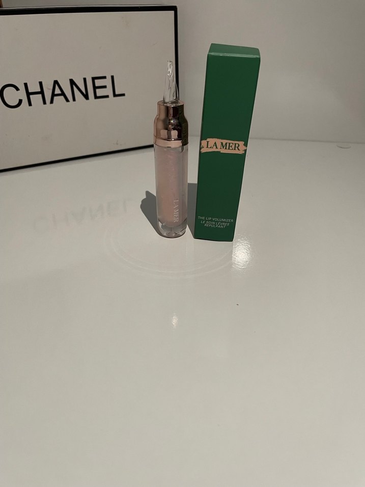 Bej Parlak Dudak Parlatıcısı - Görsel 2