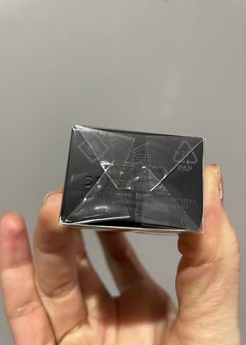 Armani Code Erkek Parfümü Eau de Toilette - Görsel 2