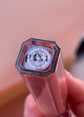 Parlak Bej Ruj - Görsel 3