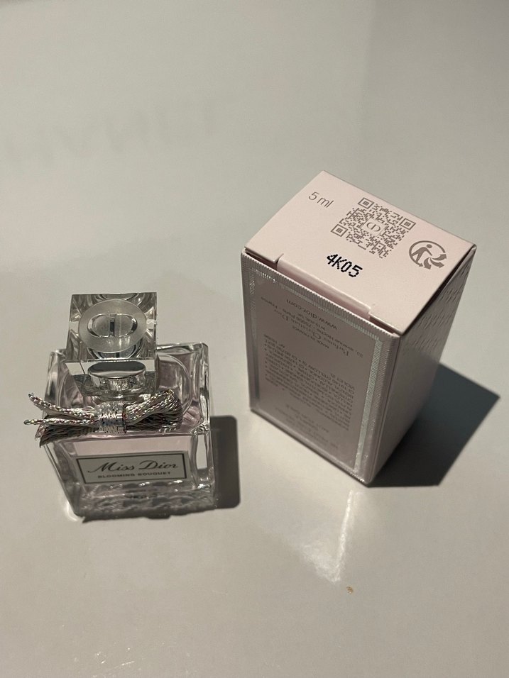 Miss Dior Blooming Bouquet Kadın Parfümü - Görsel 2