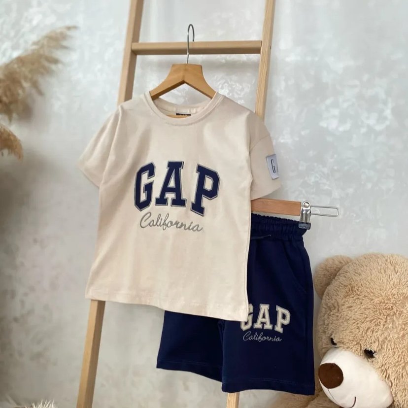 Koyu Kırmızı GAP Baskılı Erkek Eşofman Takımı - Görsel 2